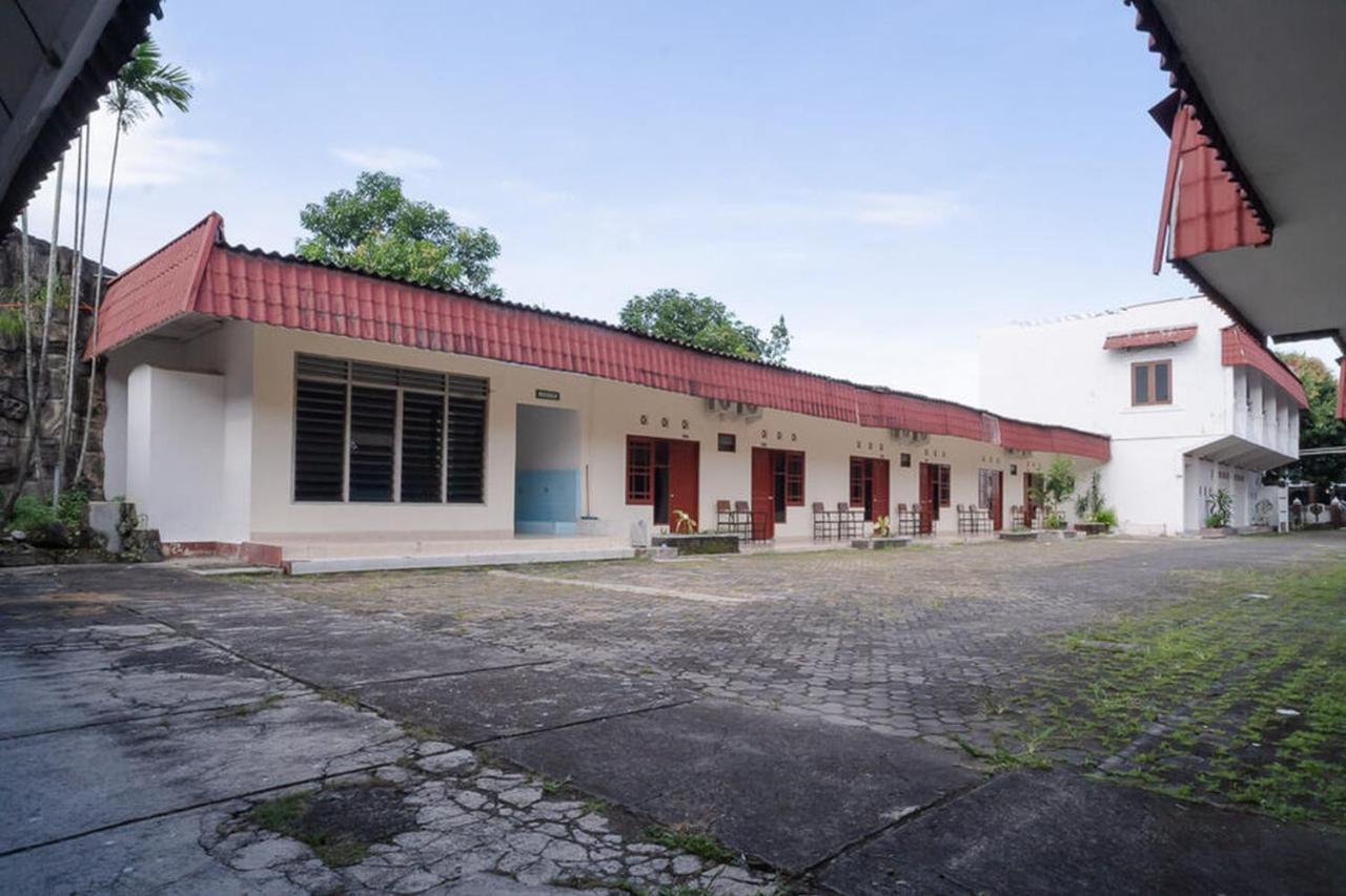 Reddoorz Near Kampus 3 Uty Yogyakarta Hotell Exteriör bild